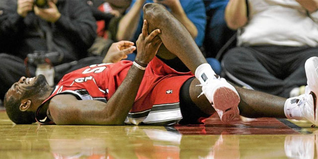Lesión de rodilla en el baloncesto. Fuente: http://estaticos04.elmundo.es
